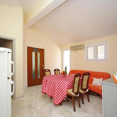 Ribarevi - One Bedroom With Balcony Appartamento *