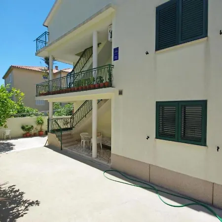 Ribarevi - One Bedroom With Balcony Appartamento *